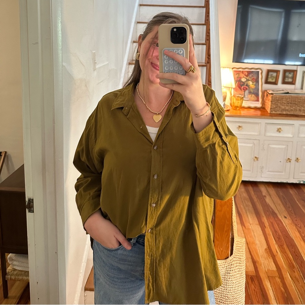 Universal Thread Mustard Button-Up Shirt